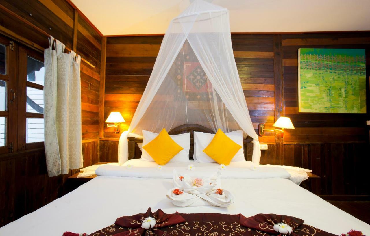 Kata Country House Phuket Exterior foto